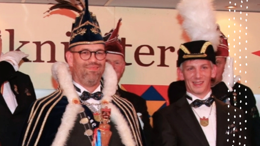 Nieuw Prinsenpaar Cv. De Heiknüüters: Prins Bas de 1e en Adjudant Jimmy geïnstalleerd!