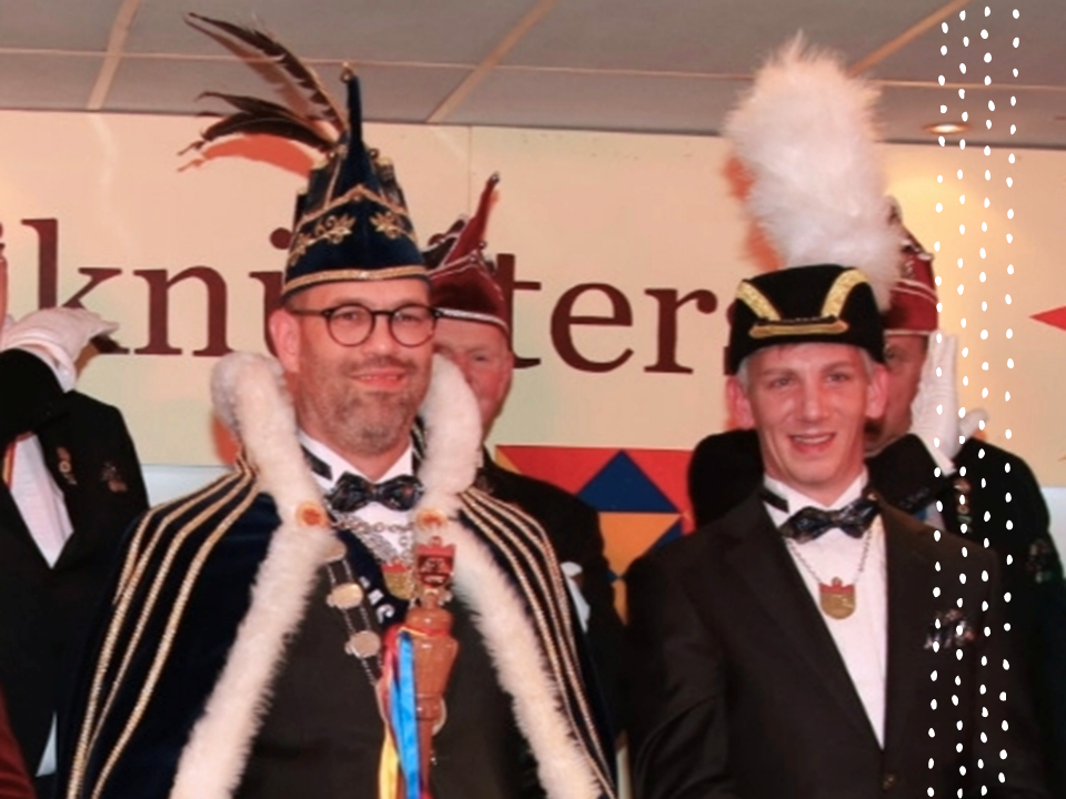Nieuw Prinsenpaar Cv. De Heiknüüters: Prins Bas de 1e en Adjudant Jimmy geïnstalleerd!